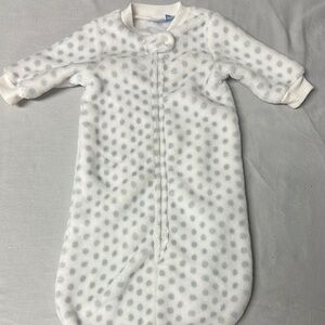 PLACE - White and Gray Polka Dot Sleep Sack with Long Sleeves